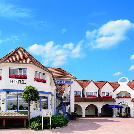 Hotel Up'N Diek Дангаст Экстерьер фото